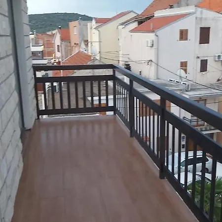 Appartement Hapcic Pirovac